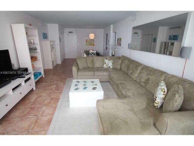 Photo - 5161 Collins Ave Unit 902