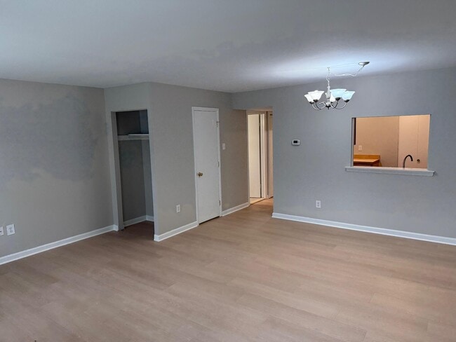 Photo - 1203 Crosshill Ct