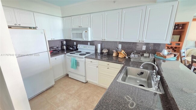 Photo - 2501 S Ocean Dr Unidad 809