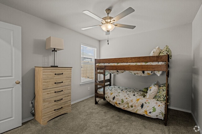 3B/2BA - 1616 sqft - Bedroom