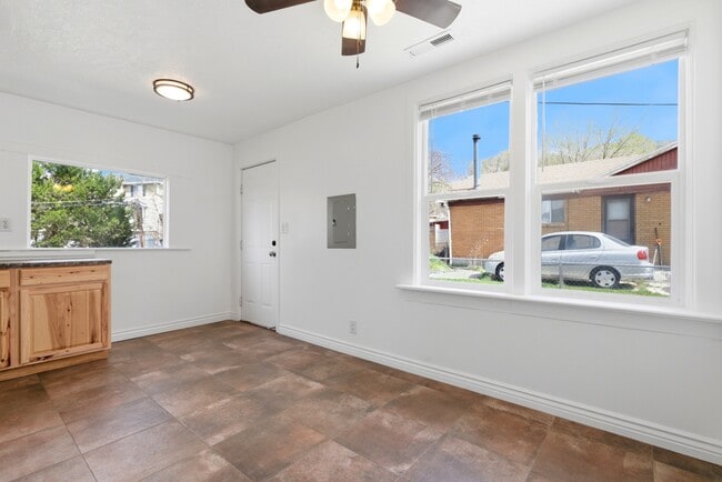 Photo - 1060 Sullivan Dr Unit 1