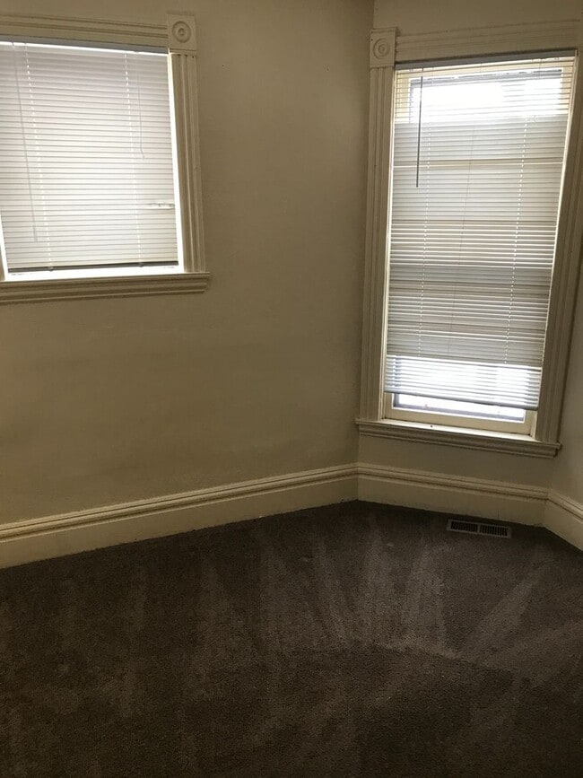 Photo - 2932 15th Ave S Unit 1