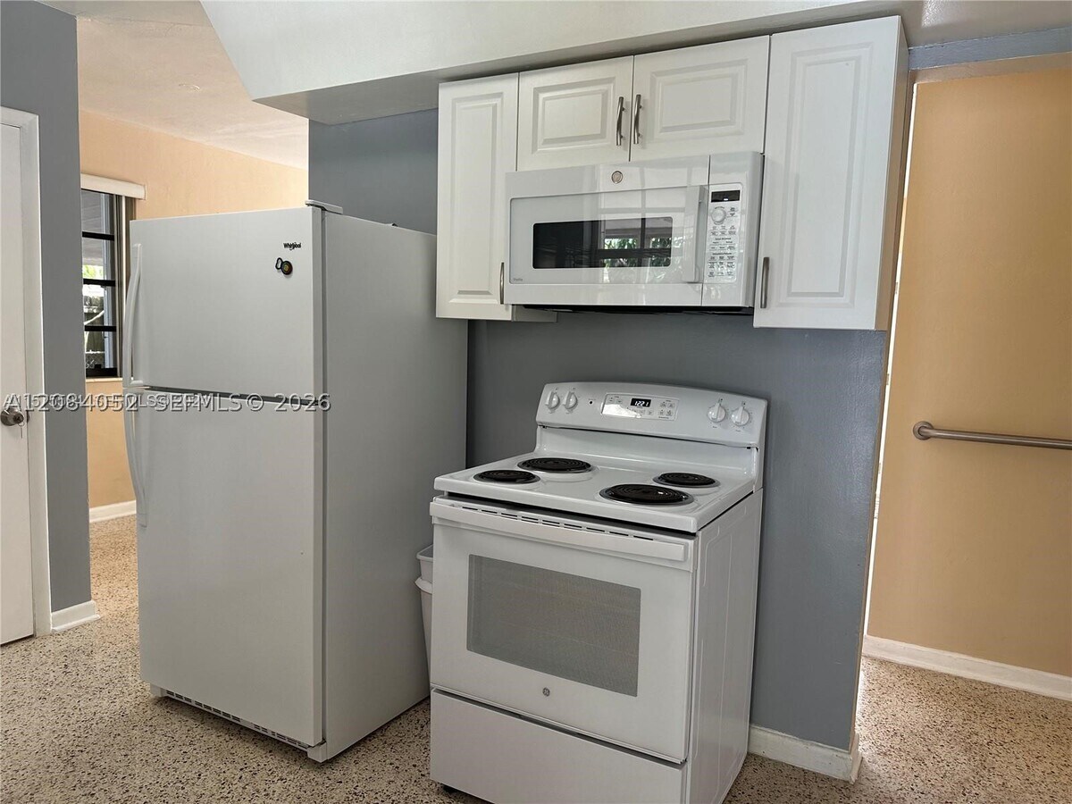 Photo - 10500 NW 28th Ave