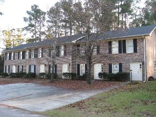 Photo - Kingston Terrace Apartments
