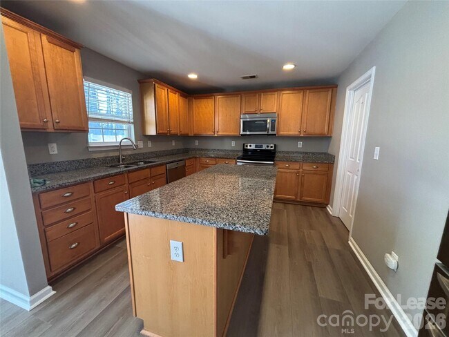 Photo - 169 Morning Sun Dr