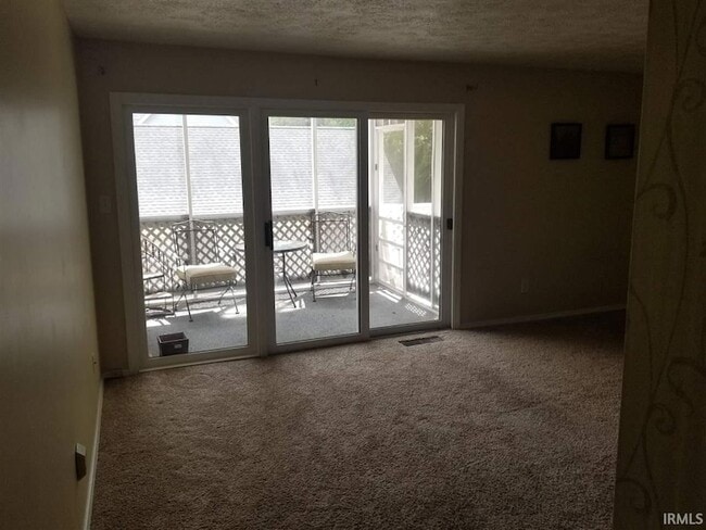 Photo - 1206 S College Mall Rd