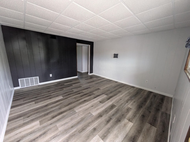 Photo - 209 W Oak St Unidad 2
