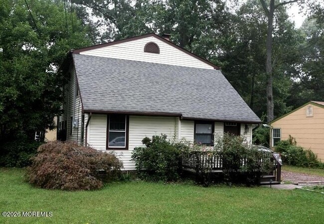 Building Photo - 223 Riverside Dr