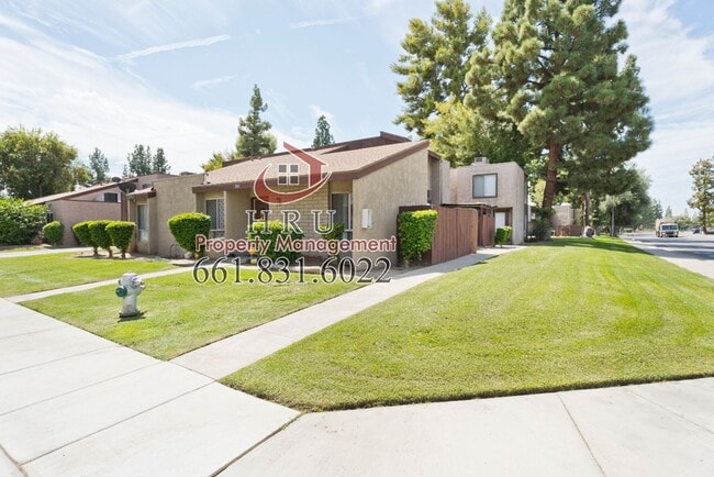 Building Photo - 2101 Pinon Springs Cir