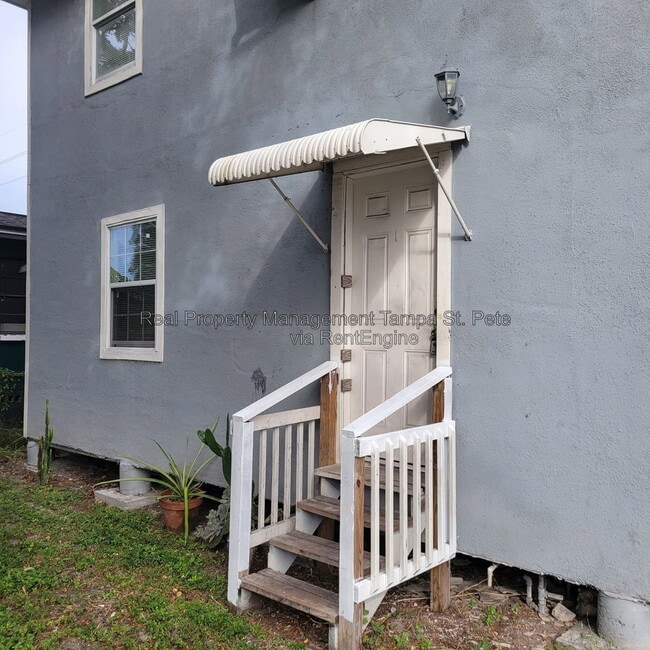 803 E Lake Ave Unit B