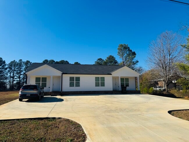 Building Photo - 104 Richard Brown Rd Rental