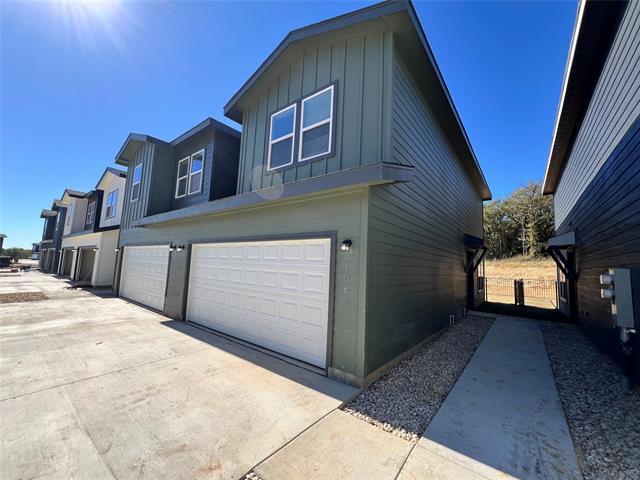 Photo - 3501 E Renfro St