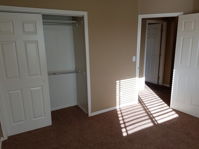 Photo - 2 Bedroom/1.5 Bathroom Townhome