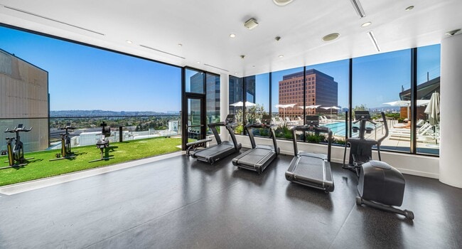 Photo - 6401 Wilshire Blvd Unit 707E