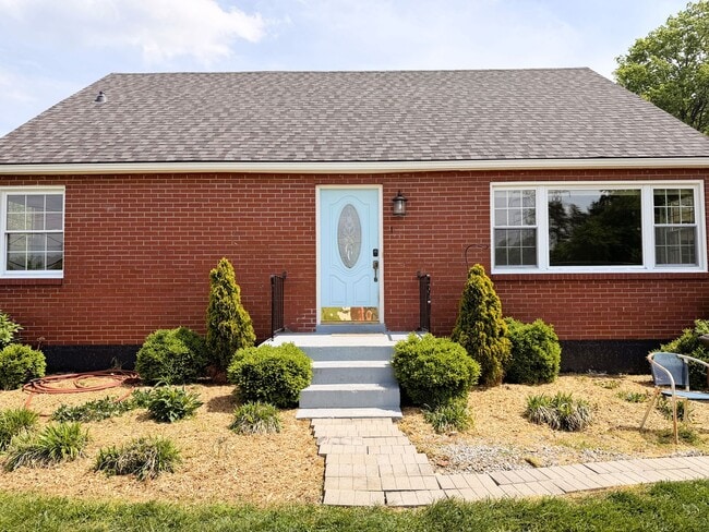 Photo - Hilltop Charm in Floyds Knobs – Spacious All-Brick Beauty with Room to Grow!