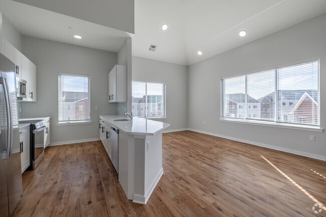 2BR, 2BA w/Den - Kitchen/Living Room