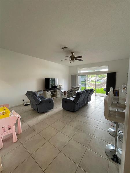 Photo - 4382 Fox Ridge Dr