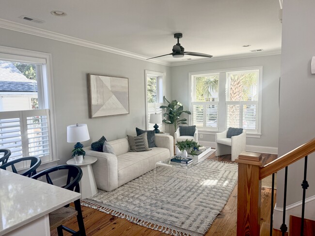 Photo - 194 Fishburne St