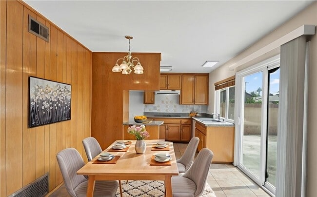 Photo - 7430 El Rosal Cir