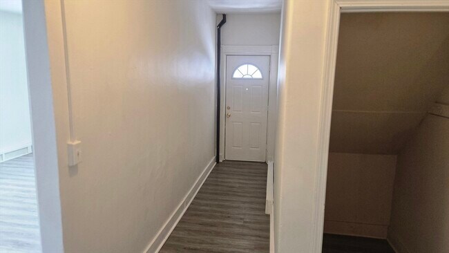 Photo - 29 Beech St Unit A