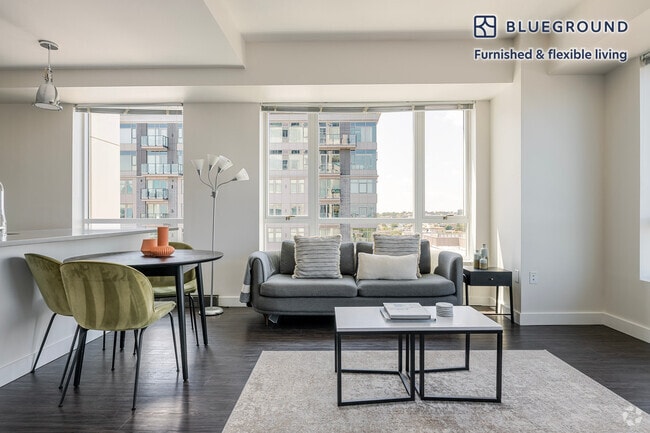 Building Photo - 449 Canal St Rental