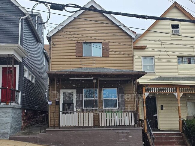 Photo - 212 Kenmawr Ave