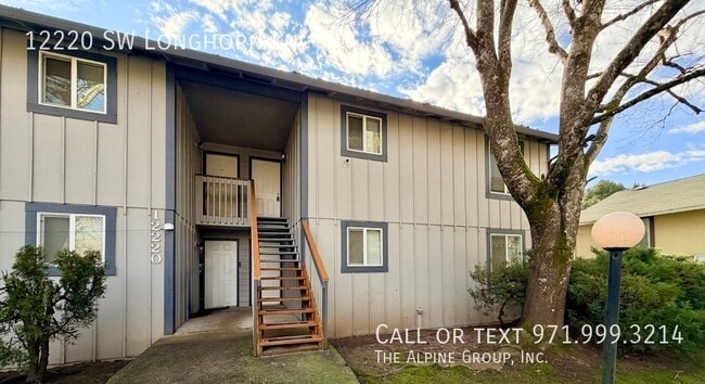 Building Photo - 12220 SW Longhorn Ln Unit D