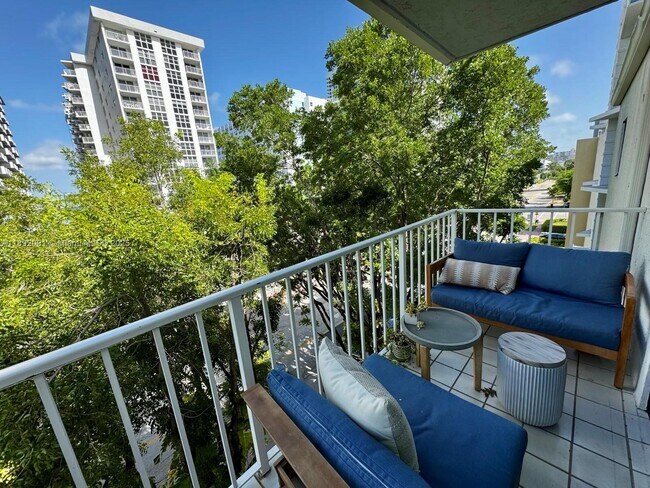 Photo - 1225 West Ave Unidad 501