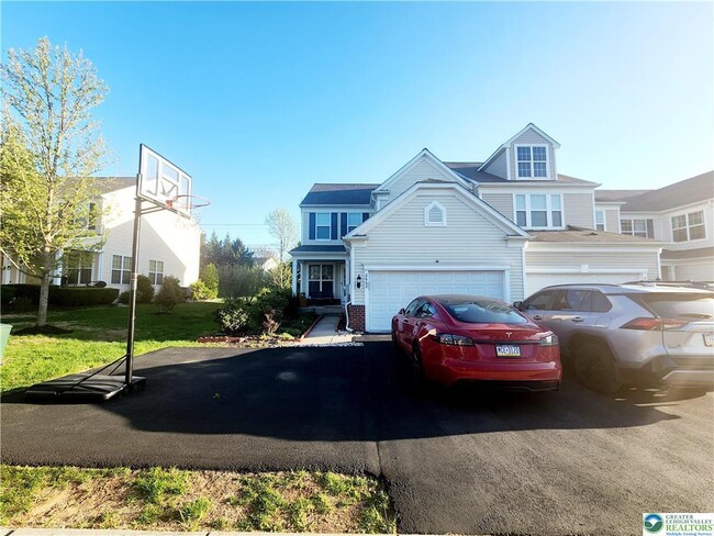 Photo - 8668 Mayfair Ct