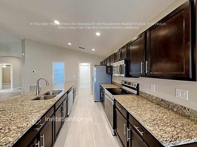 5248 White Egret Ln