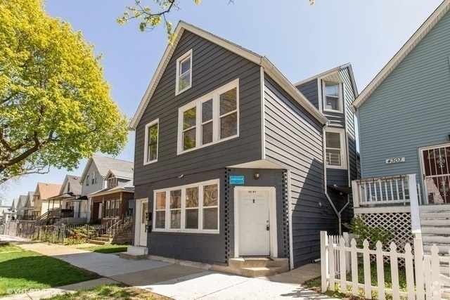 Building Photo - 4307 N Bernard St Unit 3 Rental