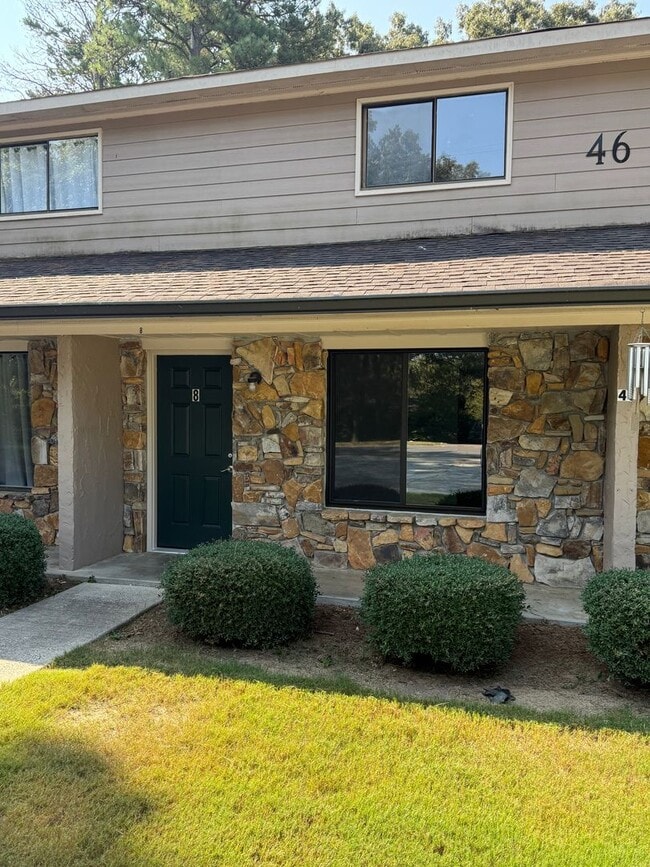 Building Photo - 46 Allen Dr Unit Apt # 8