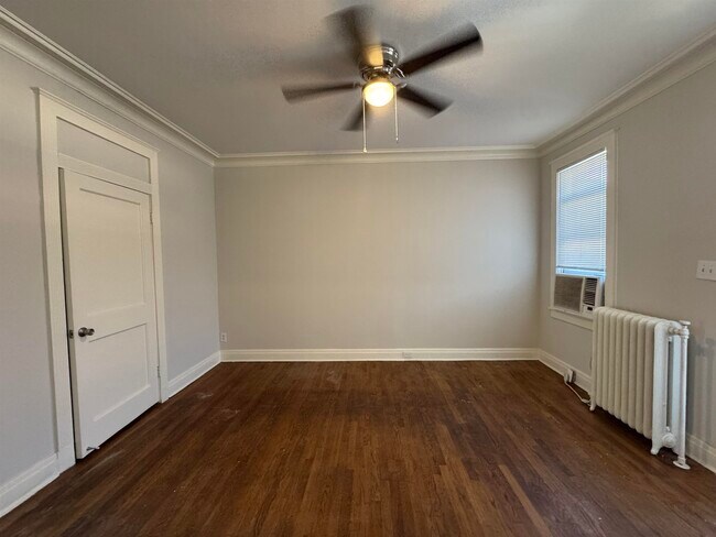 Photo - 1351 Linden Ave House