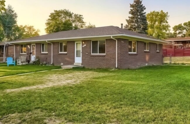 Photo - Prentice Unidad 868 W Prentice Pl