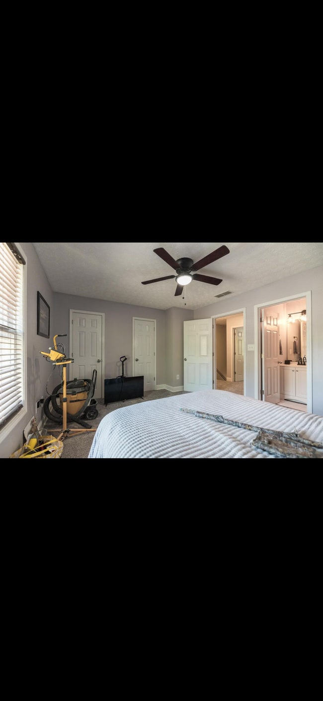 Photo - 105 Westchester Dr Unit A8