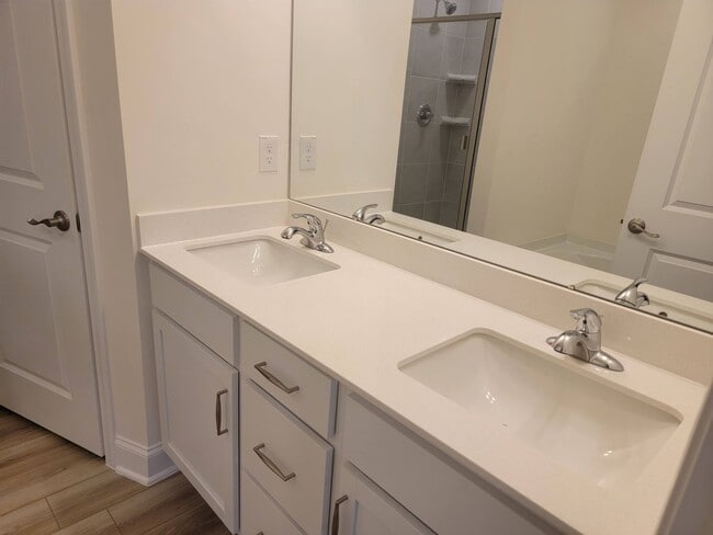 Photo - 2100 Solana Wds Dr