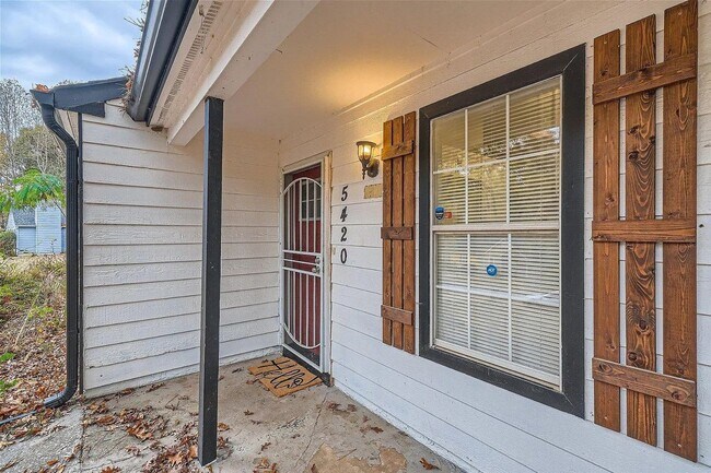 Photo - 5418-5420 Glen Haven Dr Unit 5420