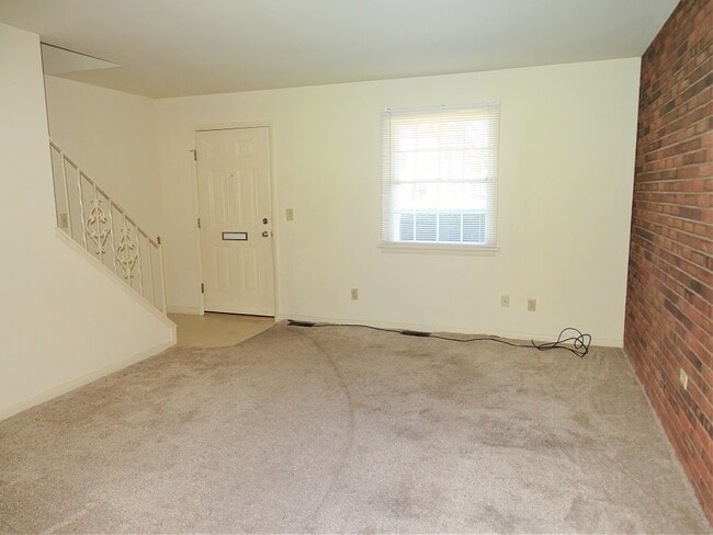 Photo - 112 Garden Ave