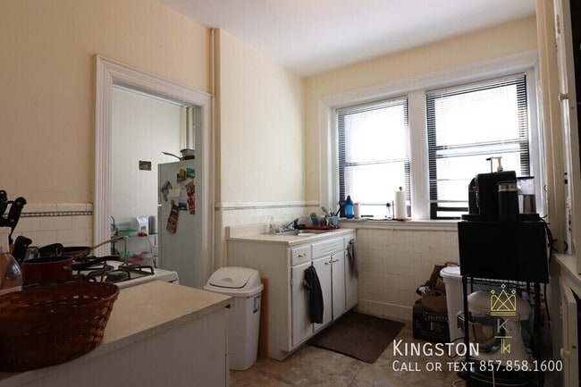 Photo - 24 Park St Unit 2R