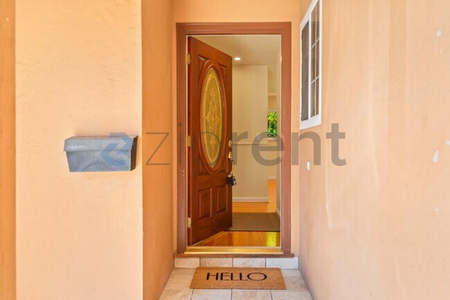 Photo - Unit