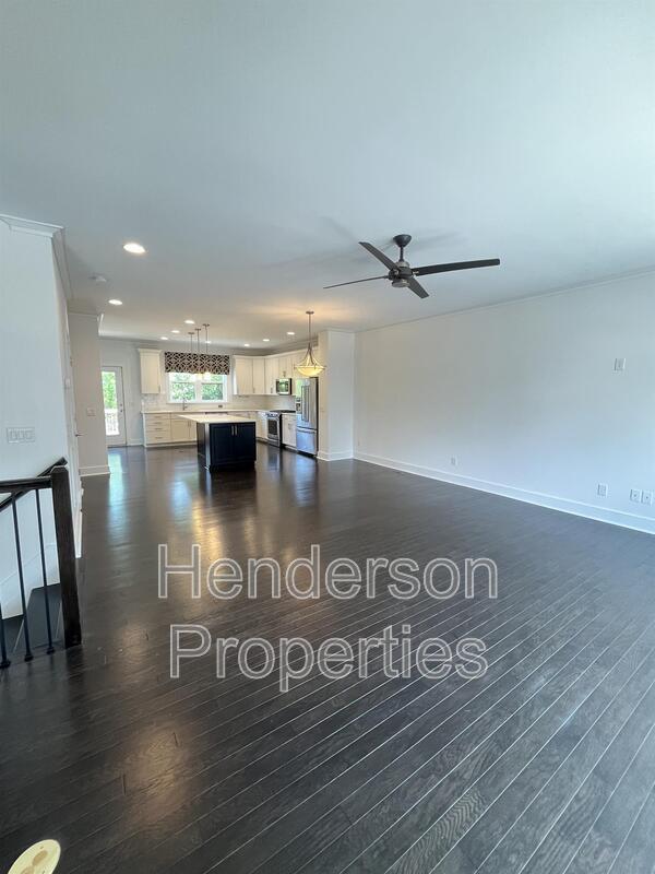 Photo - 1903 Seegars Pl