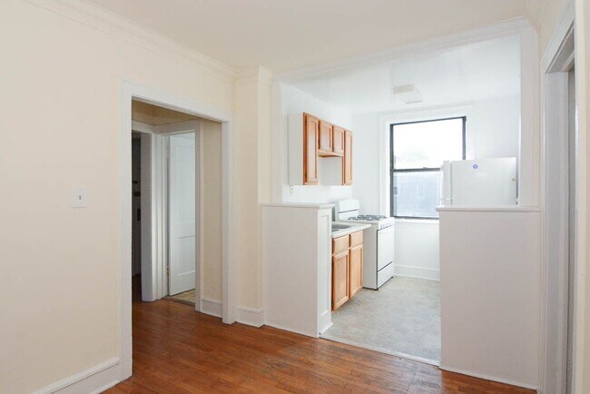 2334 N Spaulding Ave Unit B3