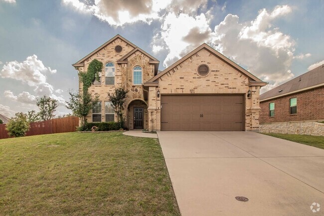 Building Photo - Mary Martin Elementary in Weatherford! Rental