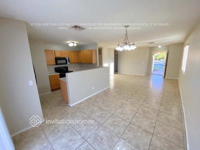 Photo - 7240 W Hess Ave