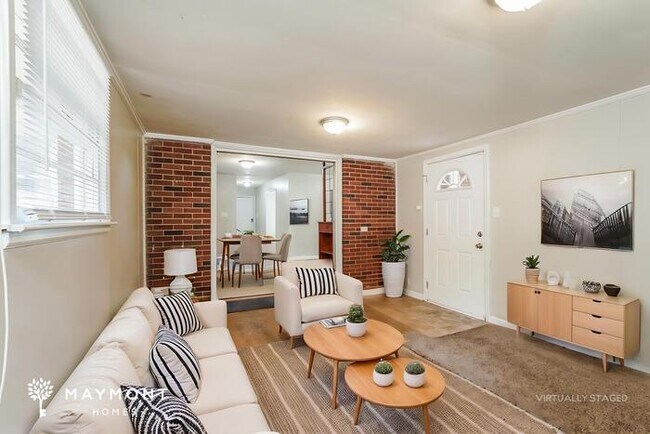 Photo - 2118 Cadden Rd