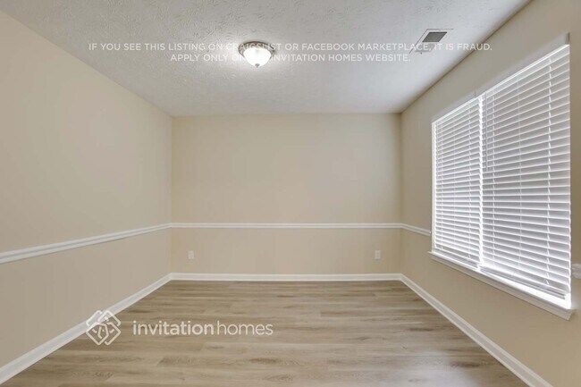 Photo - 4854 Creekside Pl