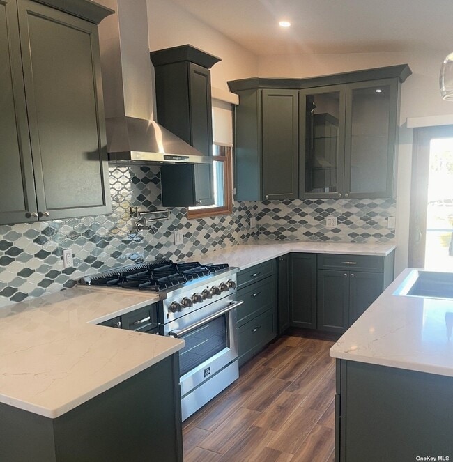 123 Shore Rd House House Rental in Glen Cove, NY