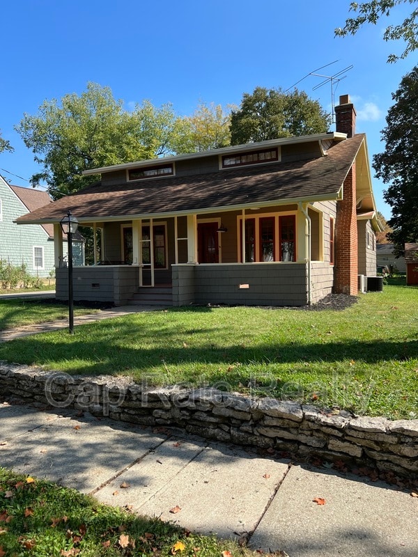 Photo - 108 S Grove St