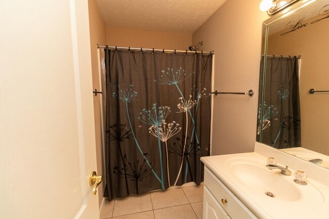 Photo - 1517 Inverness Rd