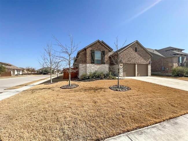 Building Photo - 3018 Diego Dr